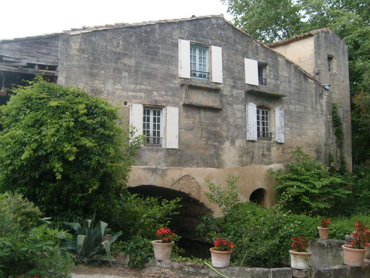 Moulin Du Pont D'Alzon Bed & Breakfast Uzes Exterior photo